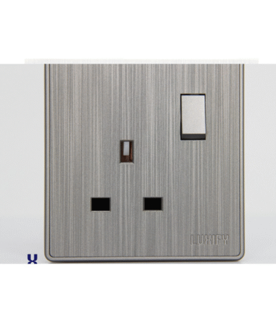فيش 13 أمبير مع مفتاح سلفر LUXIFY