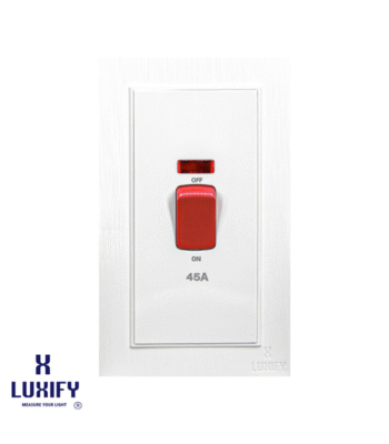 مفتاح مكيف 7×14 أبيض من LUXIFY – تحكم آمن وأناقة بسيطة في جهاز التكييف