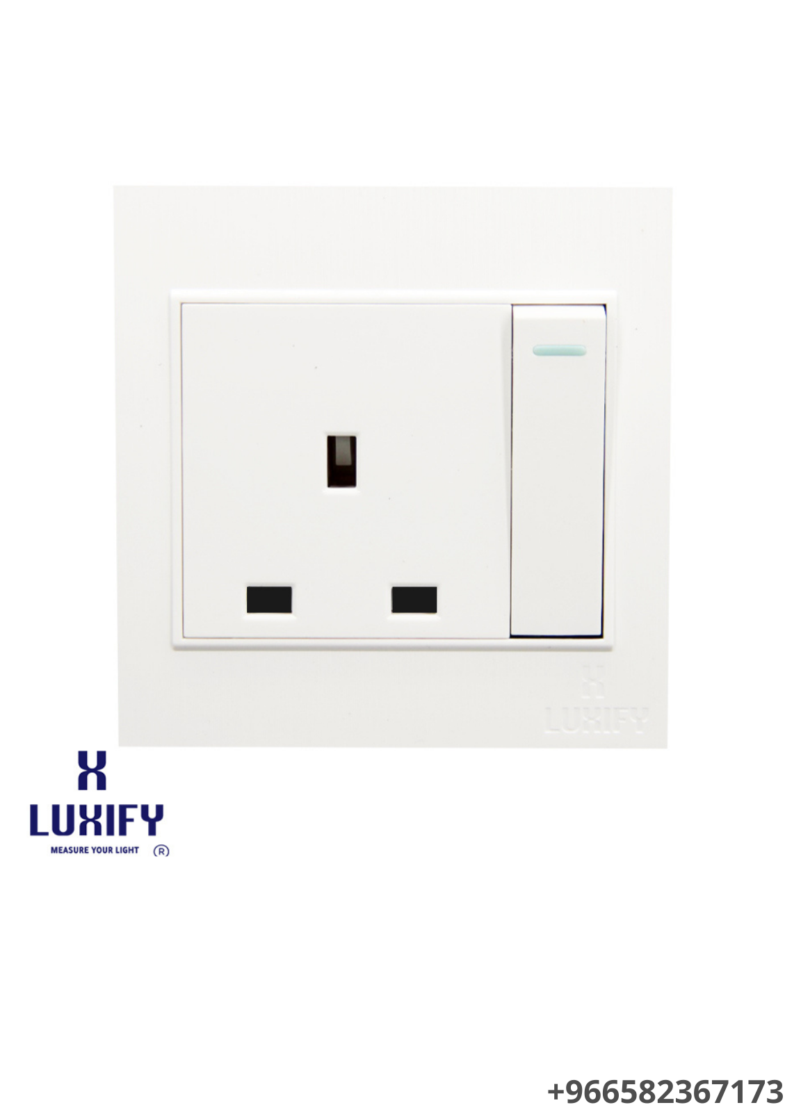 مفتاح مفرد + فيش 13 أمبير أبيض من LUXIFY – تصميم موحد أنيق يوفر تحكمًا عمليًا في الكهرباء.